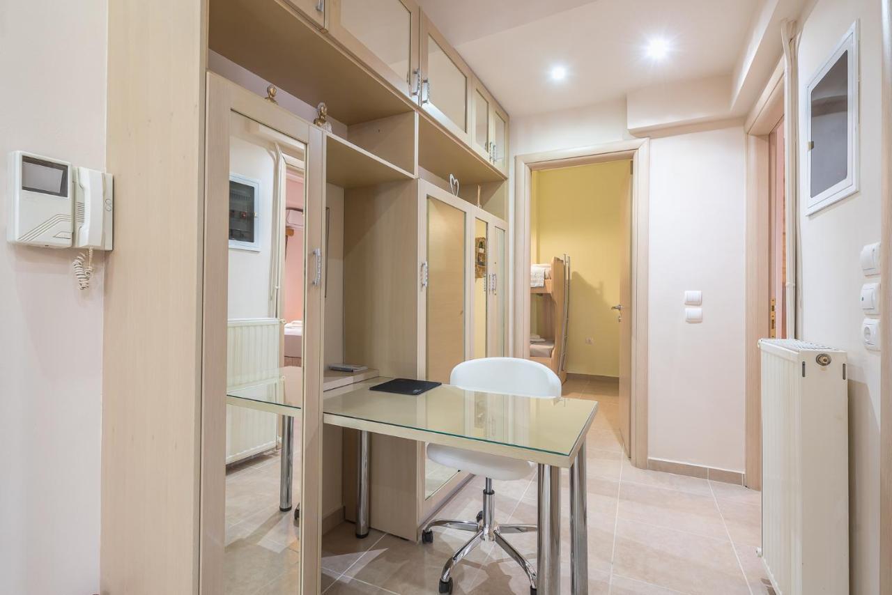Lighthouse Apartment In The Heart Of Athen Eksteriør bilde